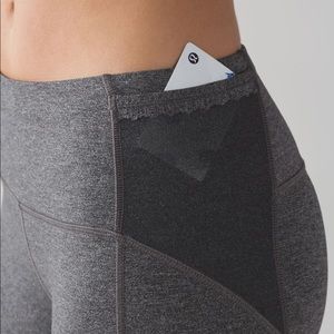 NWT Lululemon Free Runner Crop Leggings HBLK